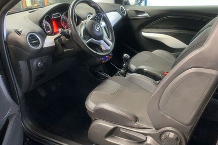 Opel Adam 111.000 km 7.200 &euro; Gelsenkirchen 45886