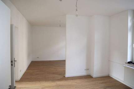 Wohnung Duisburg Hochfeld - 1 Zimmer, 38 m&sup2;, 300&euro; | Angebot:25563668