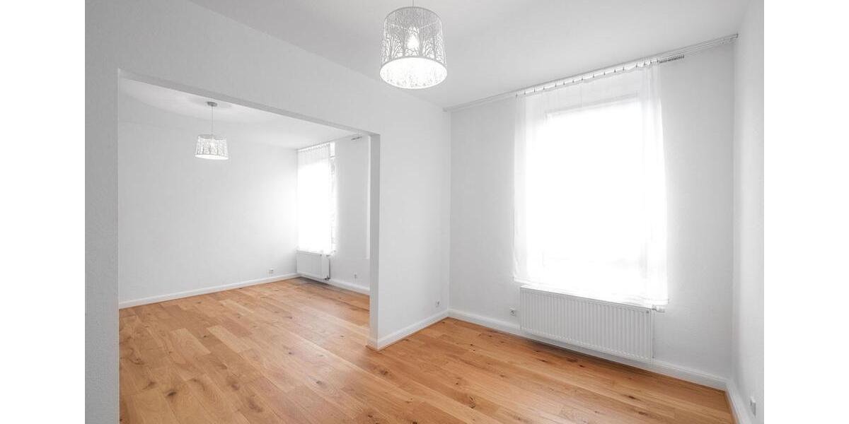 Zoovrt 3Zi komplett sanierte helle Whg Parkett EBK ab Februar zimmer