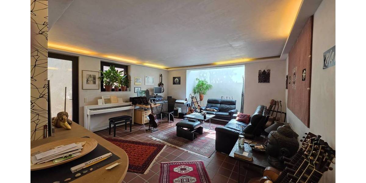 Mehrfamilienhaus, Wohnhaus Velbert Mitte - 6 Zimmer, 230 m&sup2;, 490.000&euro; | Angebot:23944327