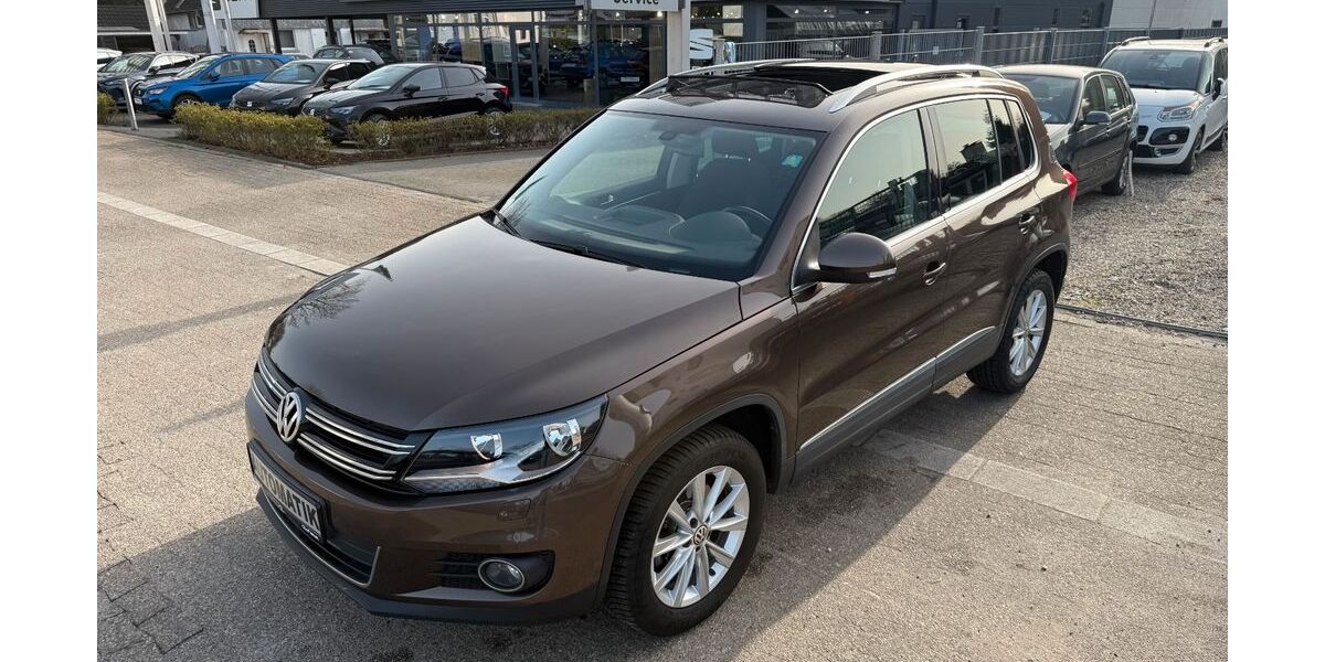 VW Tiguan 136.918 km 12.500 &euro; Oberhausen 46145
