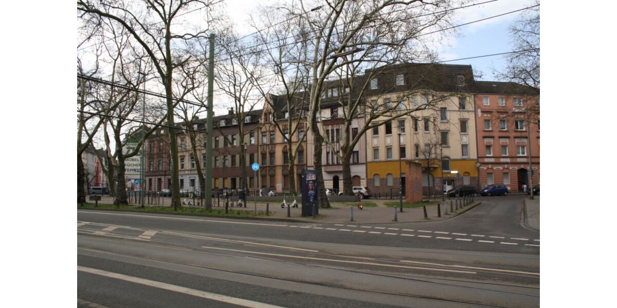 Provisionsfrei* Mehrfamilienhaus mit 277 m² Wohnfläche, komplett renoviert, vollvermietet, provisionsfrei vom Handwerker - Mehrfamilienhaus, Wohnhaus Duisburg Duisburg-Mitte | Angebot:26874814
