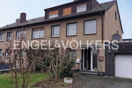 Haus Willich Schiefbahn - 7 Zimmer, 193 m&sup2;, 375.000&euro; | Angebot:26247754