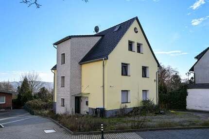 Haus Hattingen Niederbonsfeld - 12 Zimmer, 190 m&sup2;, 599.000&euro; | Angebot:24631143