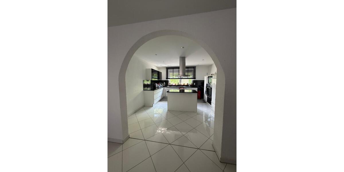 Doppelhaushälfte Duisburg Beeck - 10 Zimmer, 240 m&sup2;, 470.000&euro; | Angebot:26869598