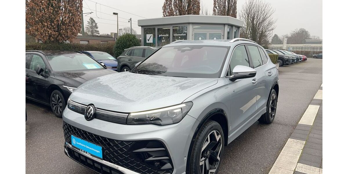 VW Tiguan 20.140 km 44.780 &euro; Duisburg 47178