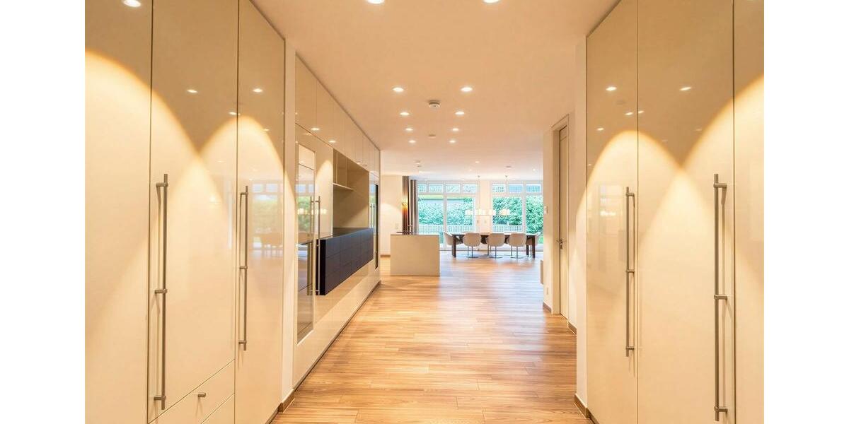 Erdgeschoßwohnung Mülheim an der Ruhr Broich - 4 Zimmer, 217 m&sup2;, 3.700&euro; | Angebot:26251416