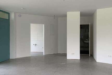 Wohnung Gelsenkirchen Gelsenkirchen-Mitte - 3 Zimmer, 76 m&sup2;, 399&euro; | Angebot:26890021