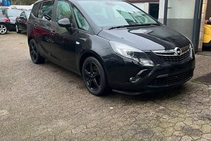 Opel Zafira 150.000 km 9.480 € Essen 45141
