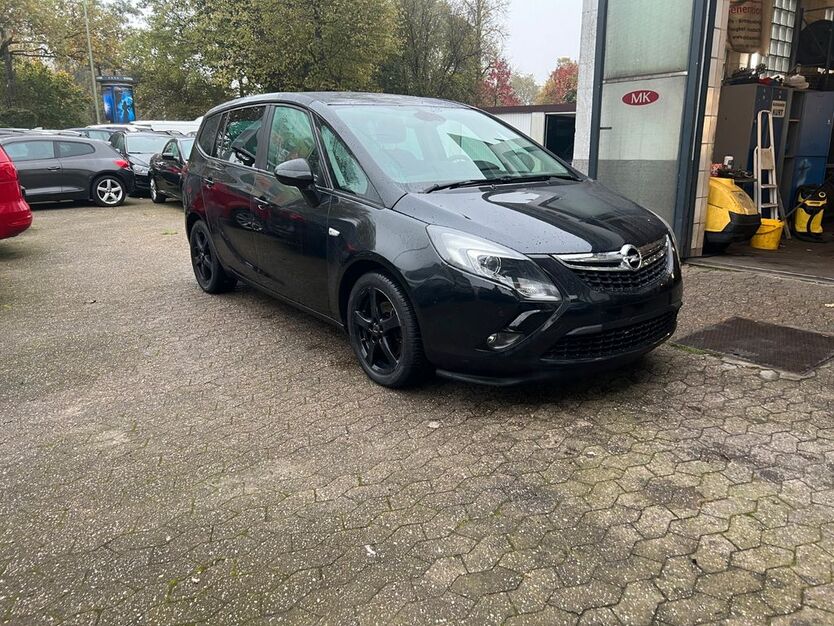 Opel Zafira 150.000 km 9.480 € Essen 45141