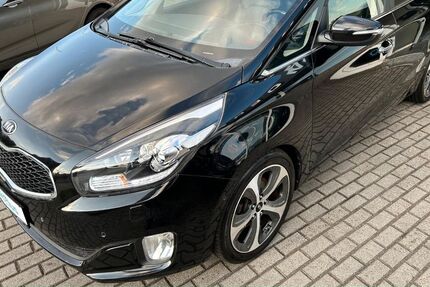 Kia Carens 147.316 km 11.500 € Moers 47443