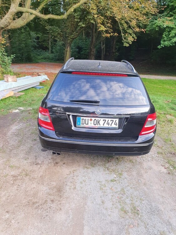 Mercedes-Benz C 180 200.000 km 7.890 € Duisburg 47051