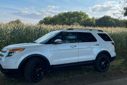 Ford Explorer 207.000 km 12.200 € Dinslaken 46537