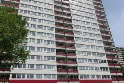 Wohnung Duisburg Hochheide - 2 Zimmer, 68 m&sup2;, 579&euro; | Angebot:26879194