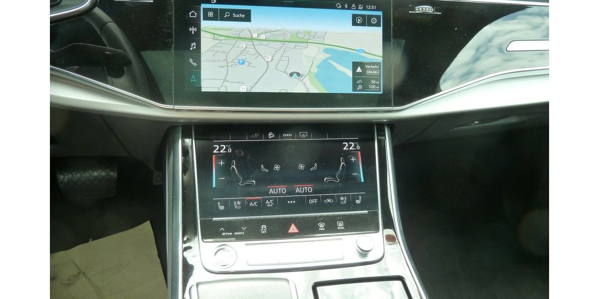 Audi Q7 55e TFSI Quattro Leder Matrix Panorama Air 170.000 km 36.900 € Ratingen 40885