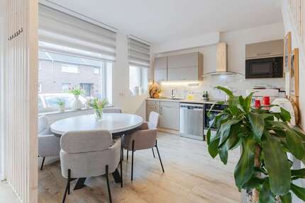 Haus Neuss Gnadental - 3 Zimmer, 82 m&sup2;, 449.000&euro; | Angebot:25255429