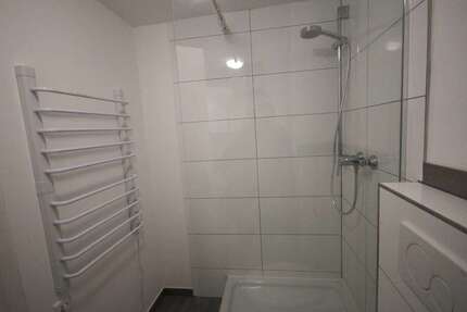 Haus zum Kaufen in Krefeld 669.000 € 400 m² 15 zimmer