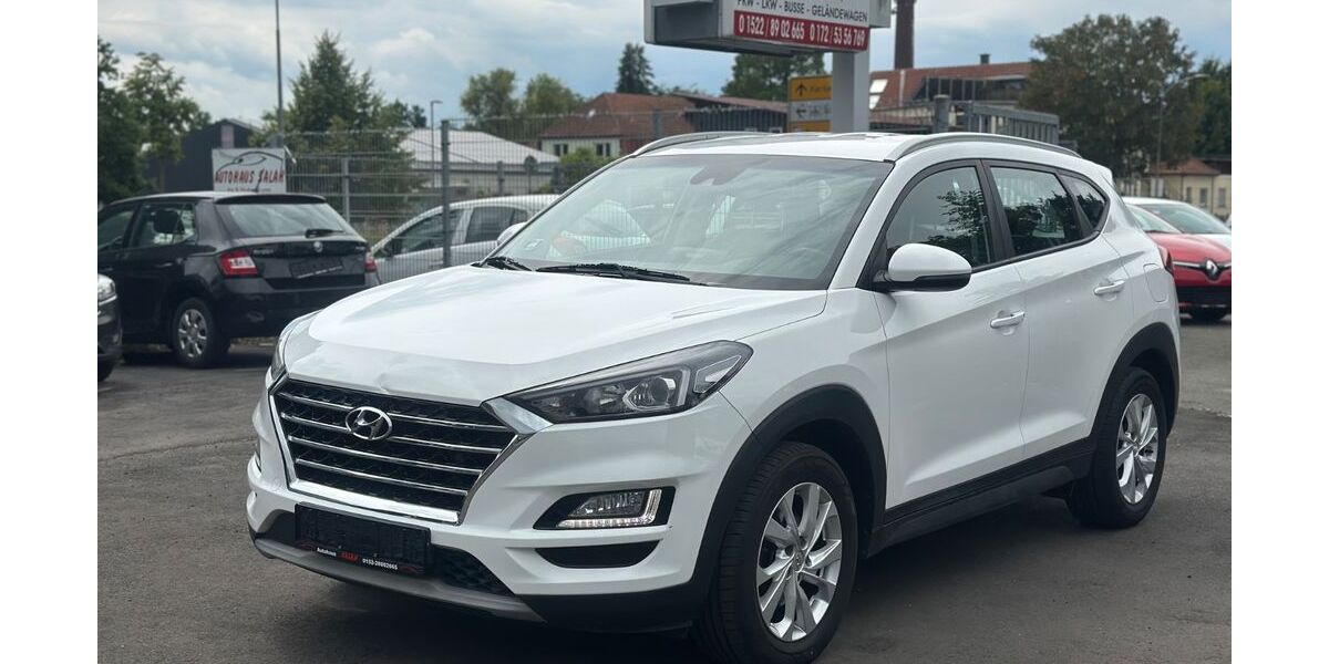 Hyundai TUCSON 118.000 km 14.600 &euro; Rheurdt 47509