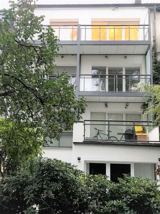 Haus zum Kaufen in Essen 1.495.000 € 400 m²