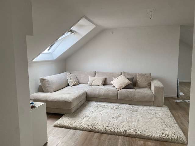 Etagenwohnung Ratingen Homberg - 2 Zimmer, 66 m&sup2;, 700&euro; | Angebot:25127290