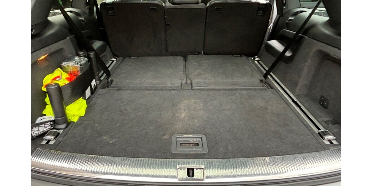 Audi Q 7 240.000 km 14.500 € Duisburg 47051