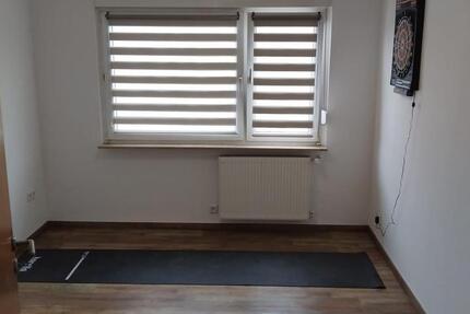Wohnung Duisburg Essenberg - 3 Zimmer, 64 m&sup2;, 600&euro; | Angebot:26361642