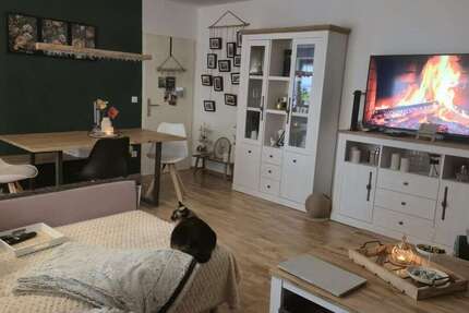 Wohnung zum Mieten in Düsseldorf 975 € 81 m² 3 zimmer