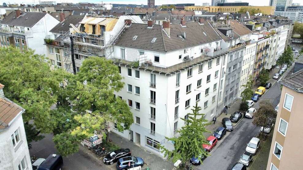 Wohnung zum Kaufen in Düsseldorf 979.000 € 267 m²