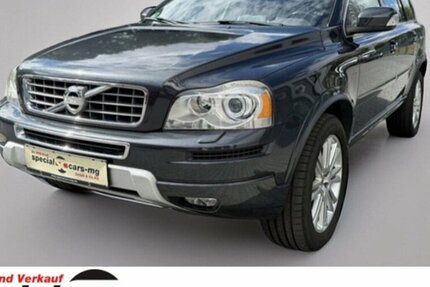 Volvo XC90 D5 Momentum / Pro Geartronic / 7Sitze / AHK