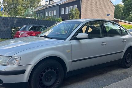 VW Passat 136.523 km 2.290 &euro; Oberhausen 46047