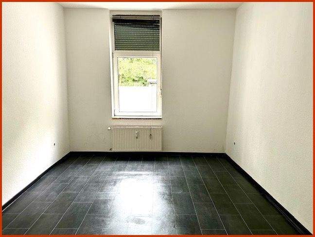 Etagenwohnung Duisburg Mittelmeiderich - 2 Zimmer, 45 m&sup2;, 360&euro; | Angebot:24989400