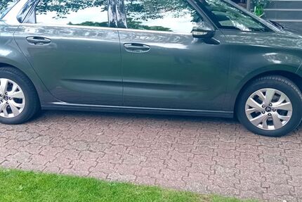 Citroen C4 Picasso 155.000 km 8.900 &euro; Moers 47441