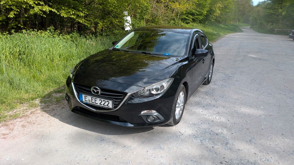 Mazda 3 95.000 km 9.500 &euro; Essen 45219