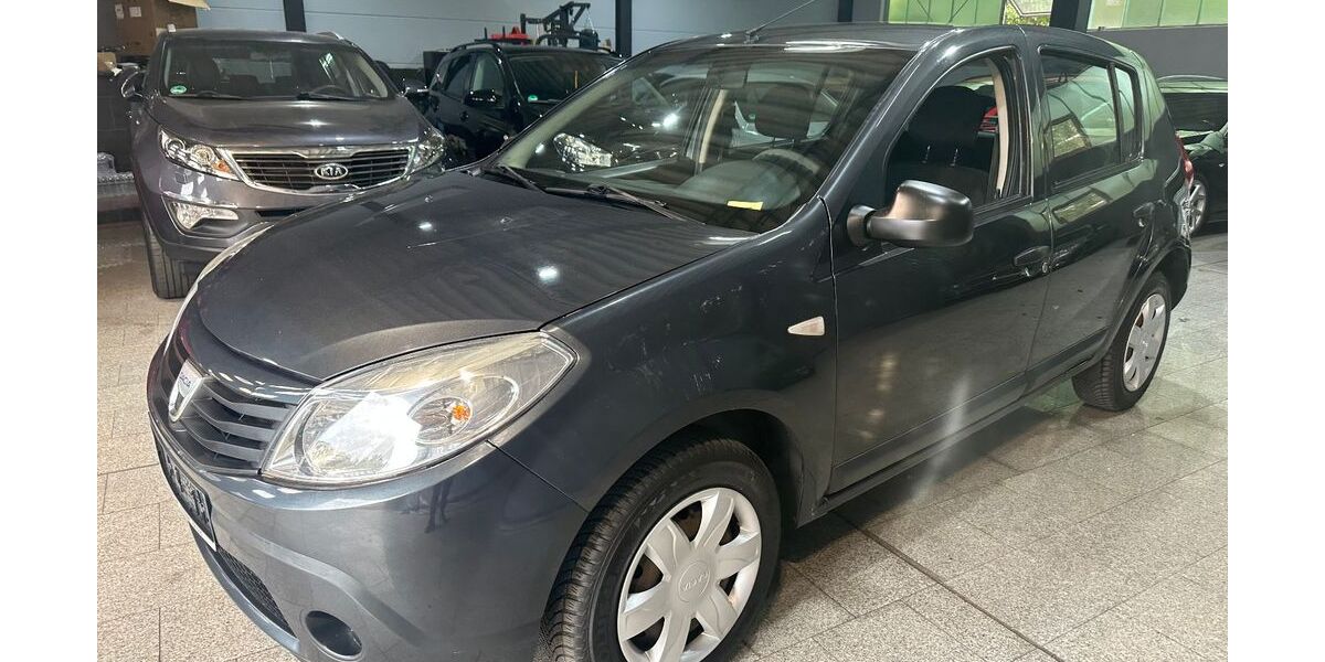 Dacia Sandero 100.000 km 2.990 &euro; Duisburg 47059