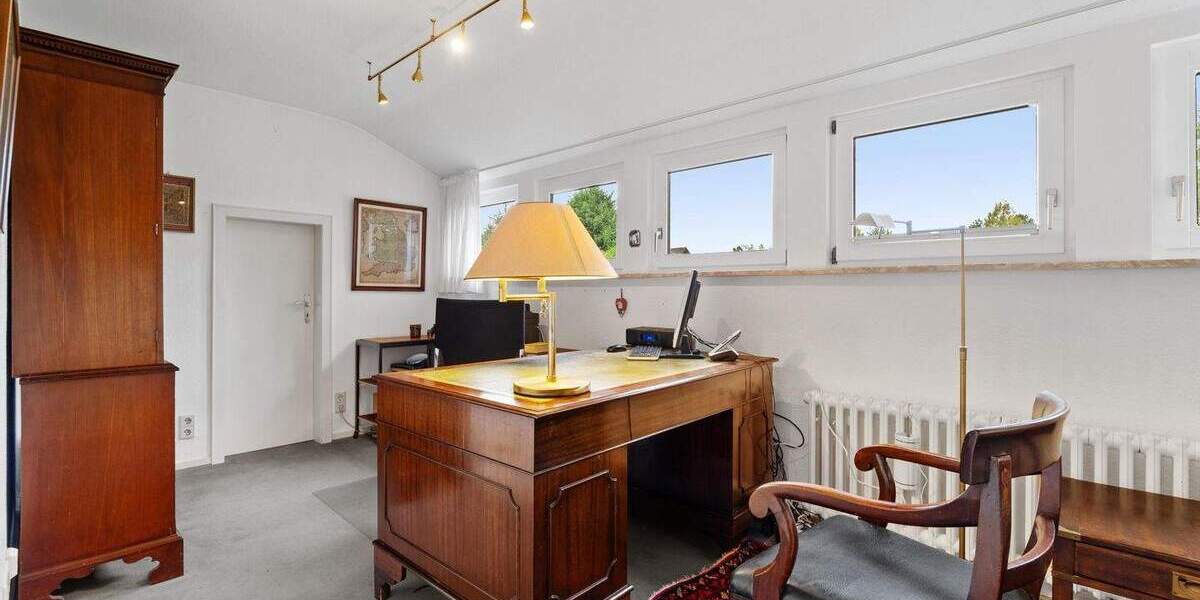 Einfamilienhaus Ratingen Hösel - 9 Zimmer, 303 m&sup2;, 1.450.000&euro; | Angebot:24462555