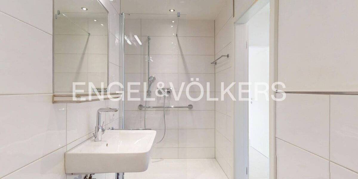 Etagenwohnung Moers Moers-Mitte - 3 Zimmer, 97 m&sup2;, 1.250&euro; | Angebot:26904352