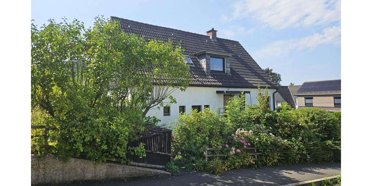 Einfamilienhaus Hattingen Niederbonsfeld - 6 Zimmer, 130 m&sup2;, 395.000&euro; | Angebot:25194214