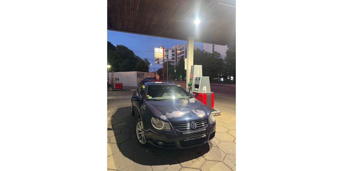 VW Eos 205.000 km 4.500 &euro; Krefeld 47803