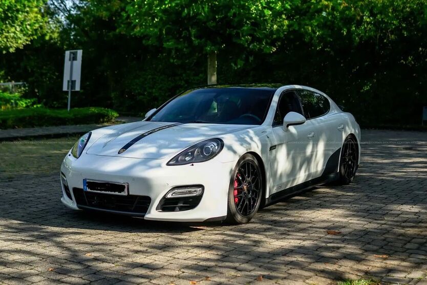 Porsche Panamera 159.000 km 32.500 € Herne 44651