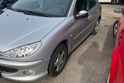 Peugeot 206 113.050 km 1.999 € Essen Alteessen 45326