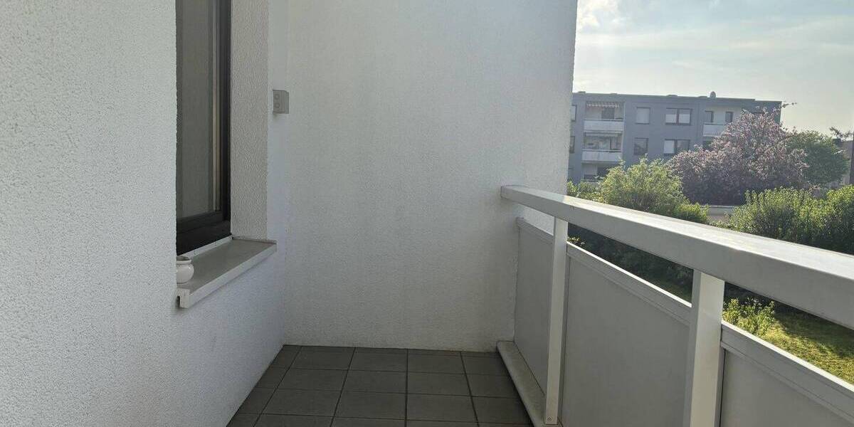 Etagenwohnung Duisburg Hochheide - 3 Zimmer, 76 m&sup2;, 169.000&euro; | Angebot:26391465