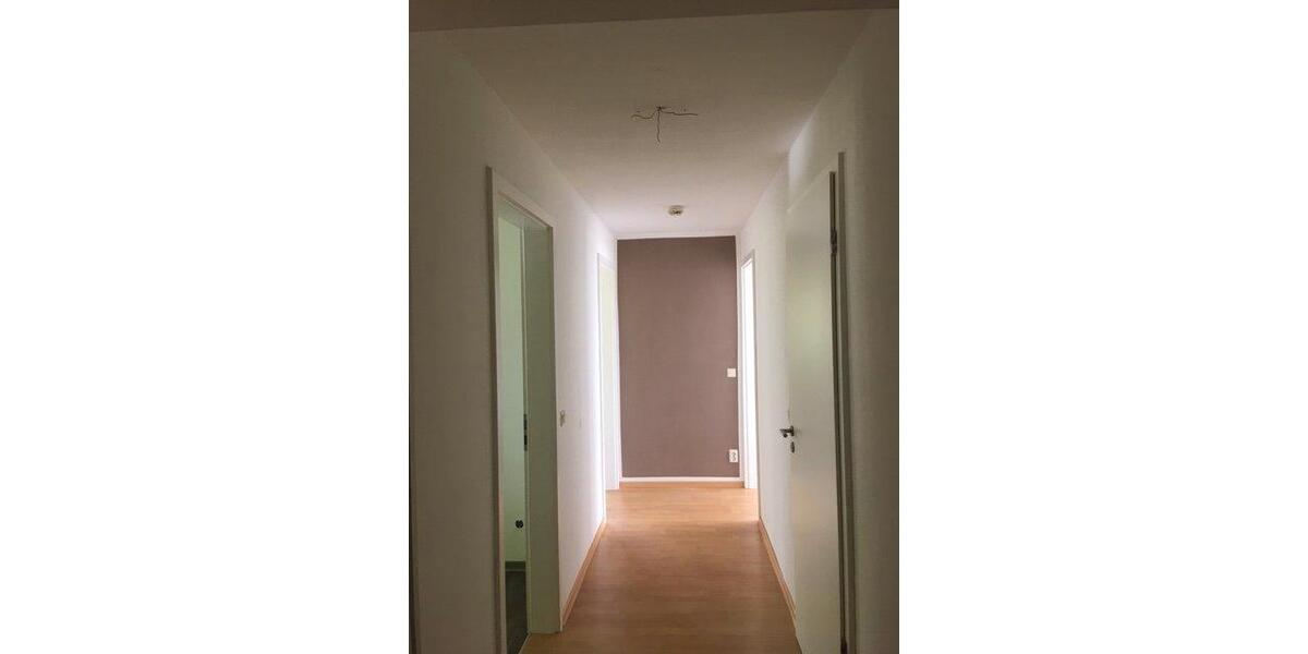 Dachgeschoßwohnung Duisburg Walsum - 2 Zimmer, 61 m&sup2;, 500&euro; | Angebot:26349032