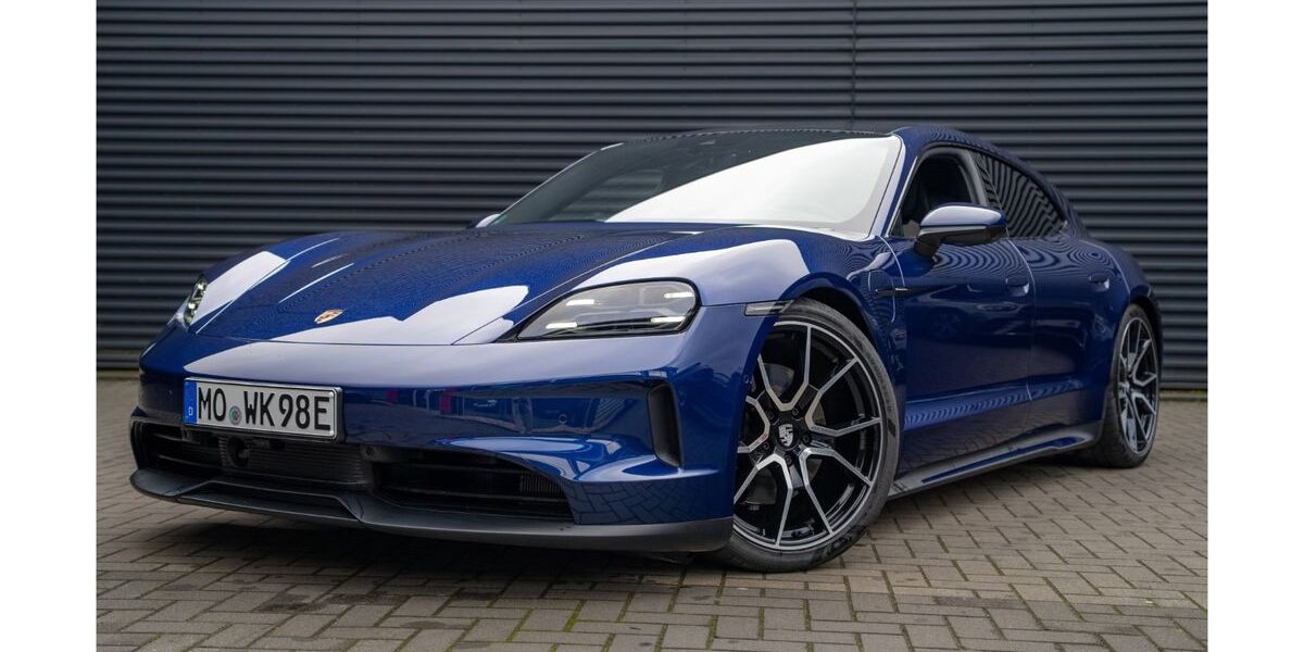 Porsche Taycan 13.999 km 111.890 &euro; Moers 47441