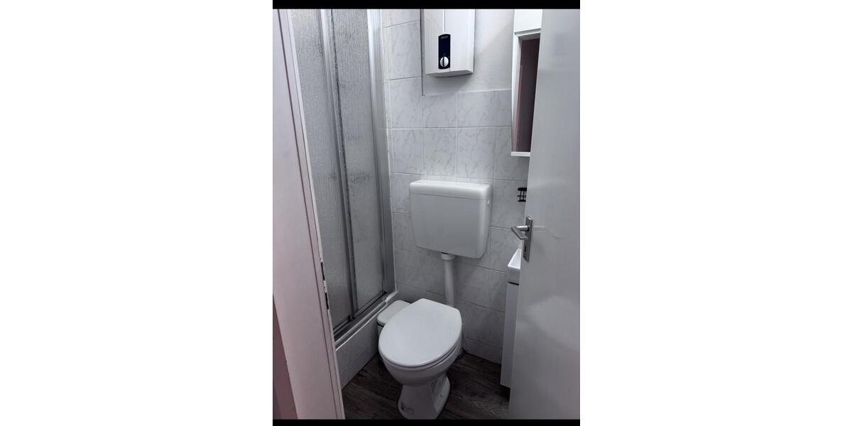 Reihenhaus Gelsenkirchen Rotthausen - 7 Zimmer, 155 m&sup2;, 1.478&euro; | Angebot:26261673