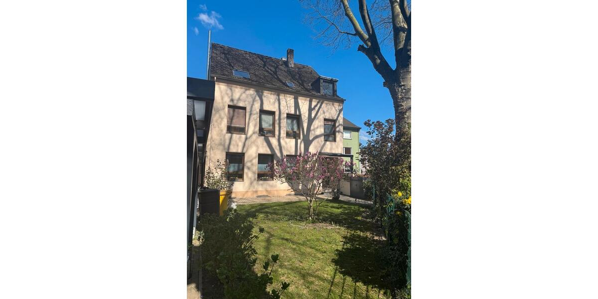 Dachgeschoßwohnung Duisburg Laar - 3 Zimmer, 75 m&sup2;, 850&euro; | Angebot:25454192