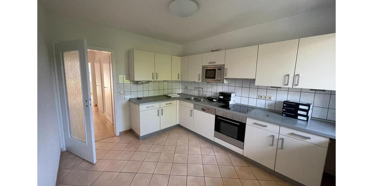 Etagenwohnung Düsseldorf Niederkassel - 3 Zimmer, 85 m&sup2;, 1.235&euro; | Angebot:26215019