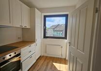 Top-1-Zi. Whg. Solingen - Ohligs- 100 m Hbf- ideal f Airbnb