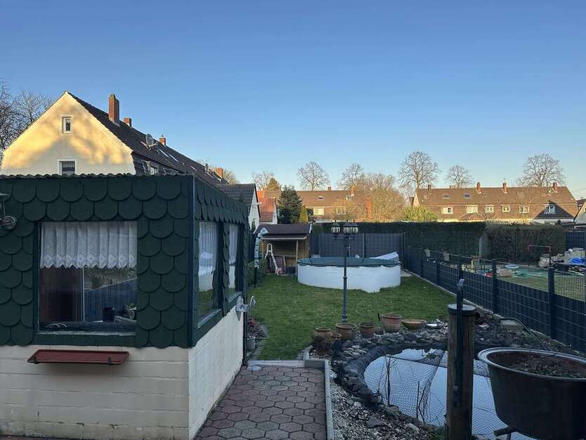 Haus zum Kaufen in Duisburg 270.000 € 89 m²