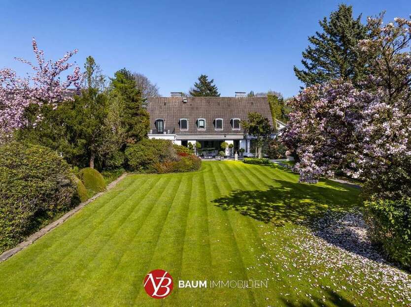 Haus zum Kaufen in Meerbusch 2.980.000 € 244.68 m²
