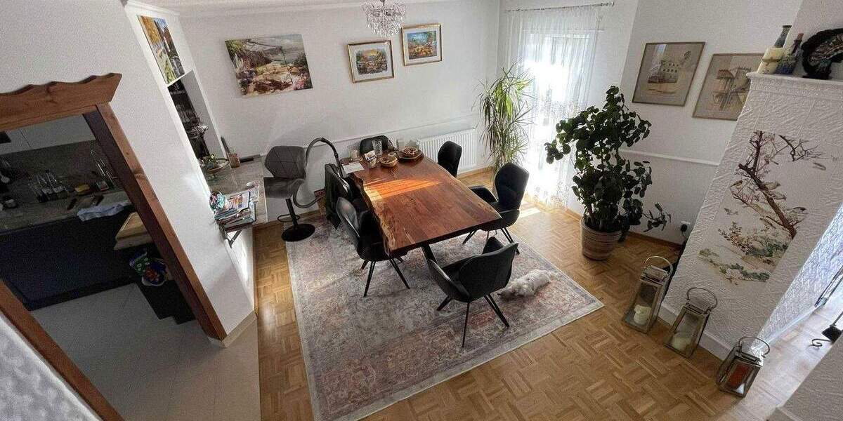 Reihenendhaus Rheinberg - 8 Zimmer, 255 m&sup2;, 749.000&euro; | Angebot:24856052